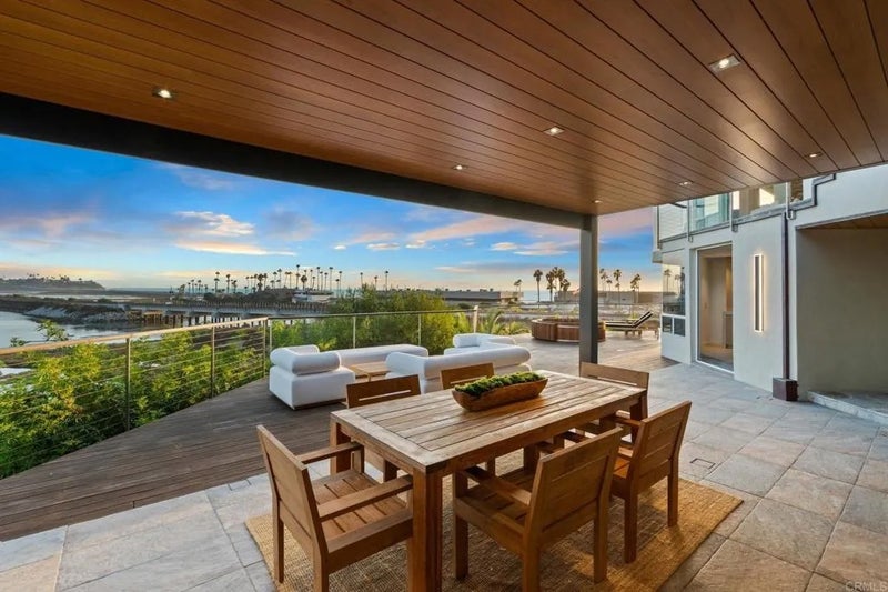 2516 San Elijo