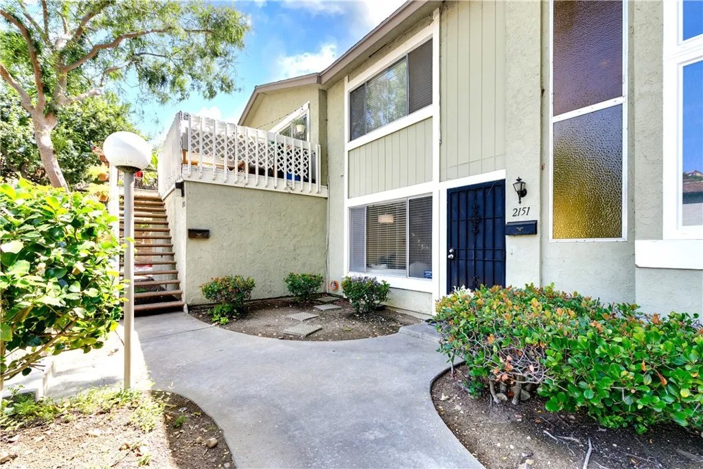 2151 E Aroma Dr