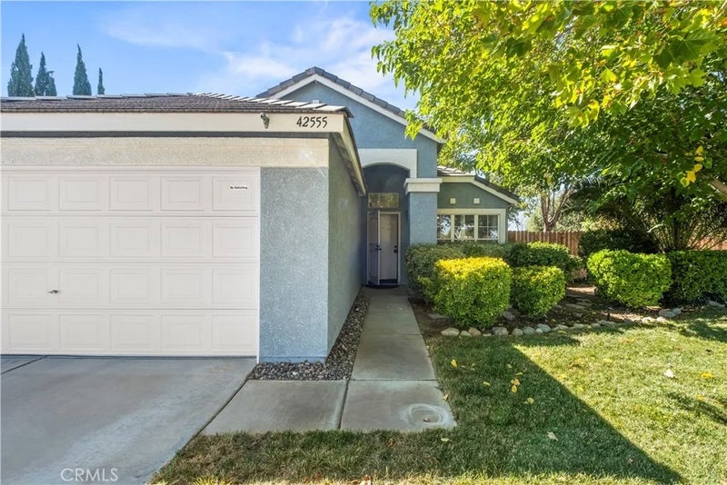 42555 La Gabriella Drive