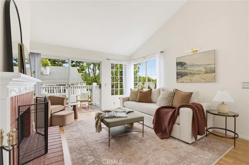 1326 W Park Western 206