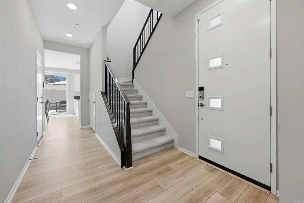 Photo of 253 Paddock Lane, Fallbrook, CA 92028 (MLS # PTP2606849)