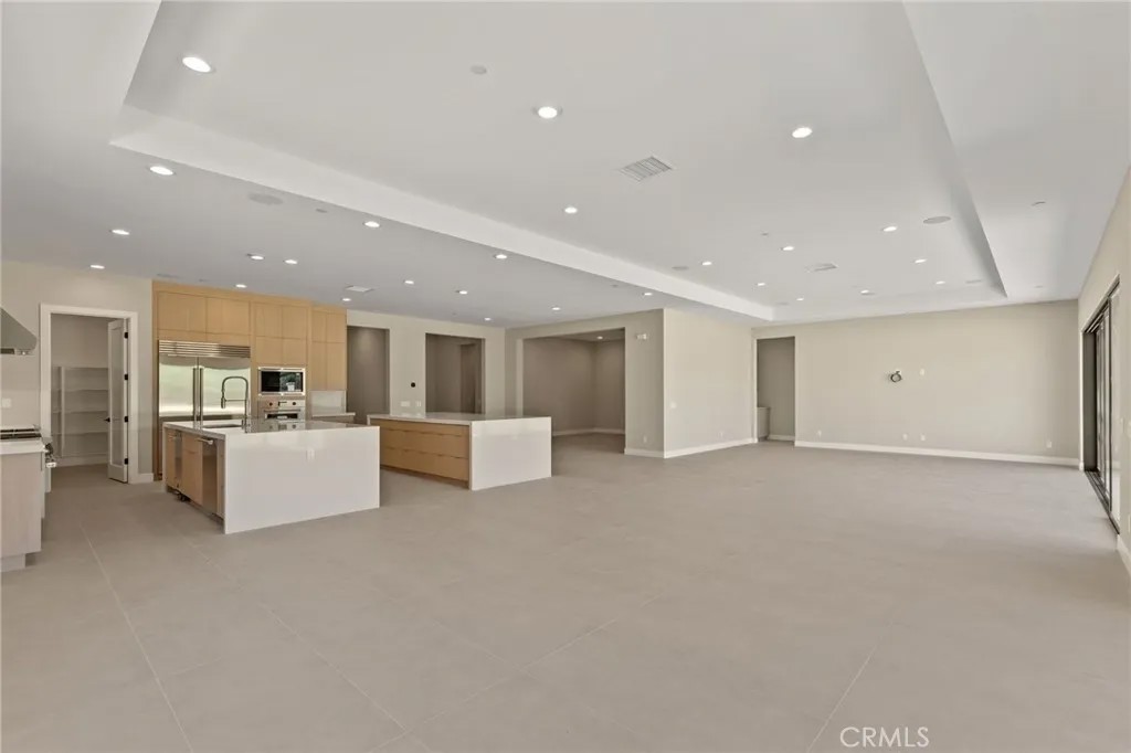 11851 Red Hawk Lane