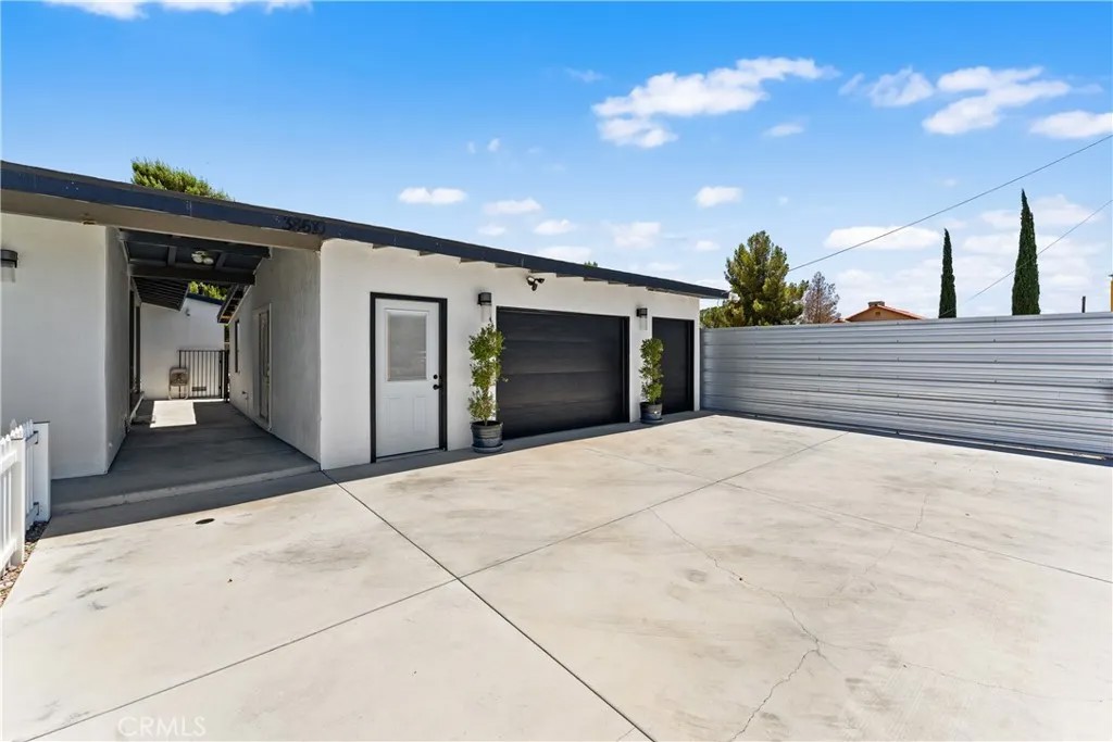 38610 9th East