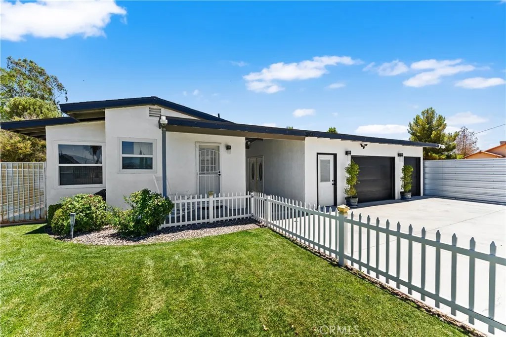 38610 9th East