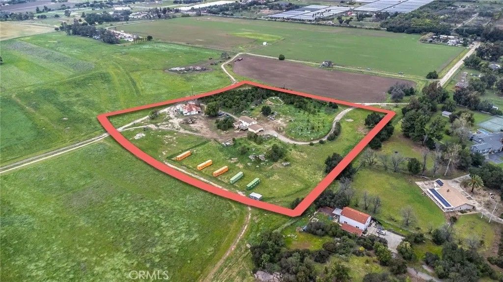 Photo of 15300 Round Tree, Valley Center, CA 92082 (MLS # OC26038288)