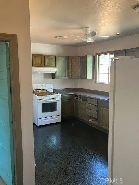 Tiny photo for 2294 Mulberry St, Chico, CA 95928 (MLS # SN25238520)