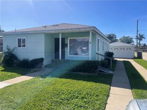 Photo of 1038 Oaklawn Ave, Chula Vista, CA 91911 (MLS # PW26033028)