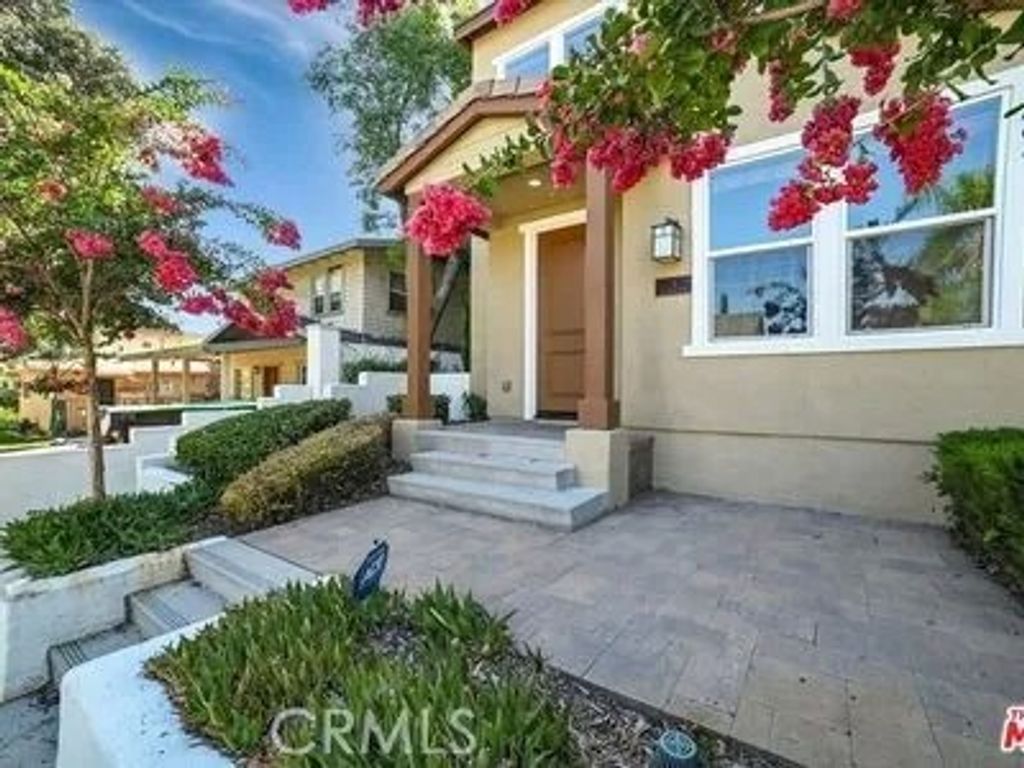 Photo of 281 N Mar Vista #3, Pasadena, CA 91106 (MLS # TR26096058)