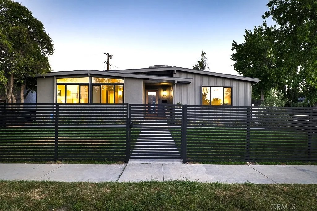 17156 Bullock