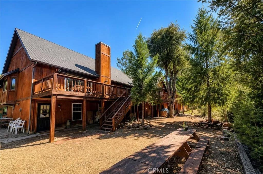 Photo of 2205 Freeman Drive, Pine Mountain Club, CA 93225 (MLS # SR26164978)