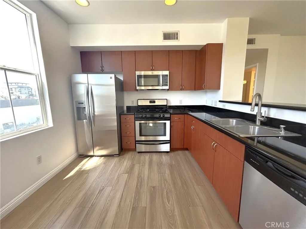 Photo of 1801 E Katella Ave, Anaheim, CA 92805 (MLS # IG26076040)