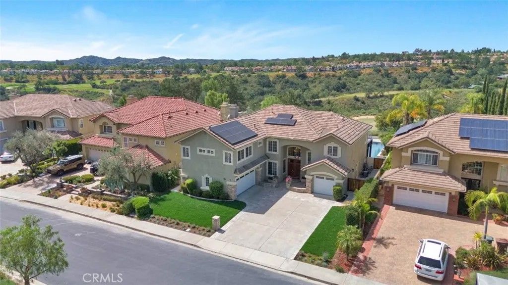 Photo of 49 Bell Canyon Dr, Rancho Santa Margarita, CA 92679 (MLS # OC26074557)