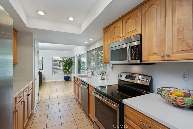 1310 N Wyeth