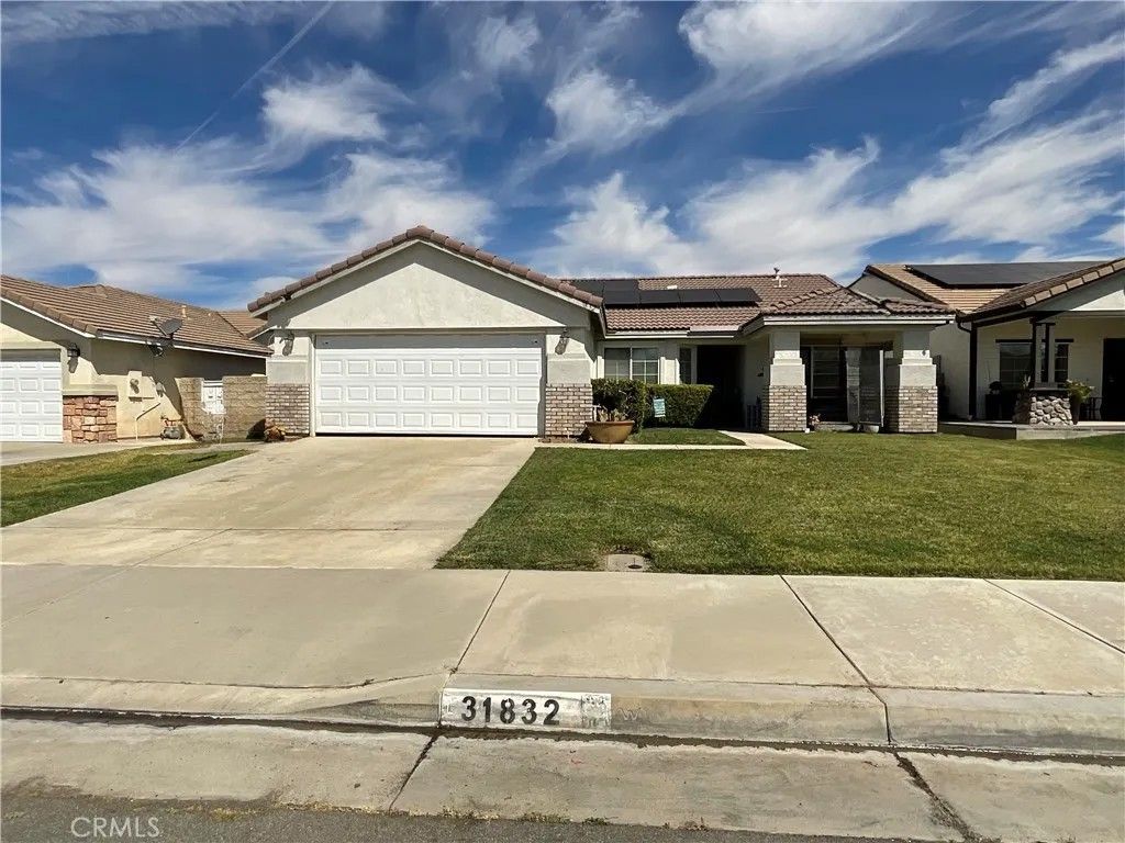 Photo of 31832 Granville Drive, Winchester, CA 92596 (MLS # DW26048163)
