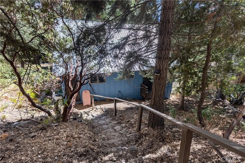 5895 Robin Oak