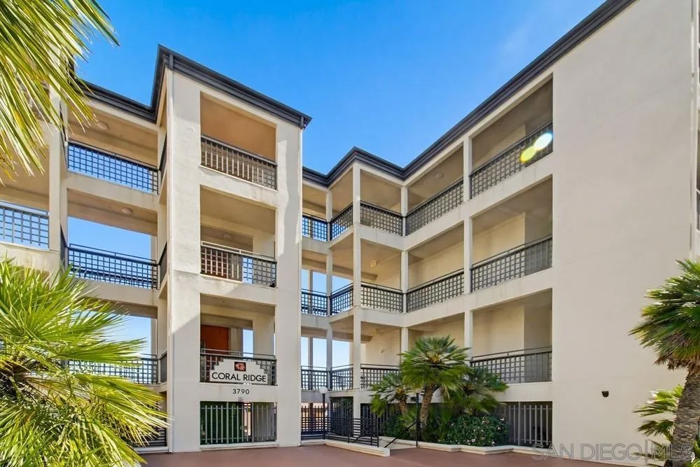 3790 Florida St B216