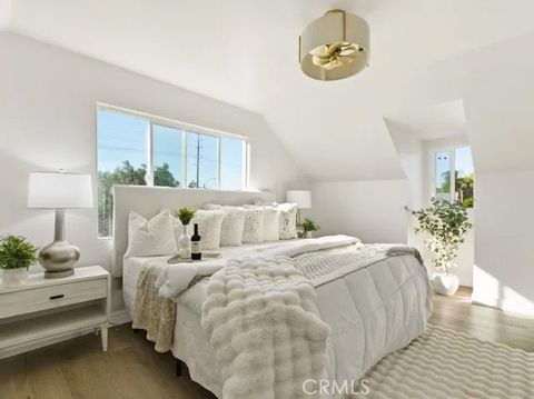 Tiny photo for 22730 Haynes, West Hills, CA 91307 (MLS # PW25250926)