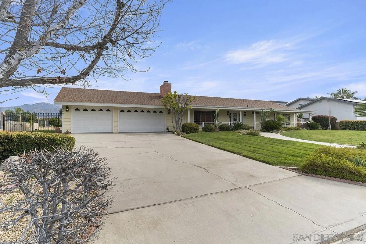 43860 Mandarin Drive