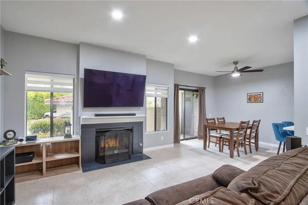 Photo of 926 Lupine Hills Drive #15, Vista, CA 92081 (MLS # SW26134995)