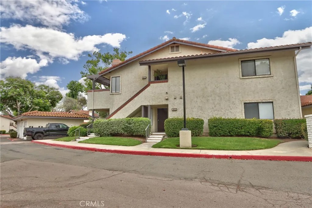 926 Lupine Hills Drive 15
