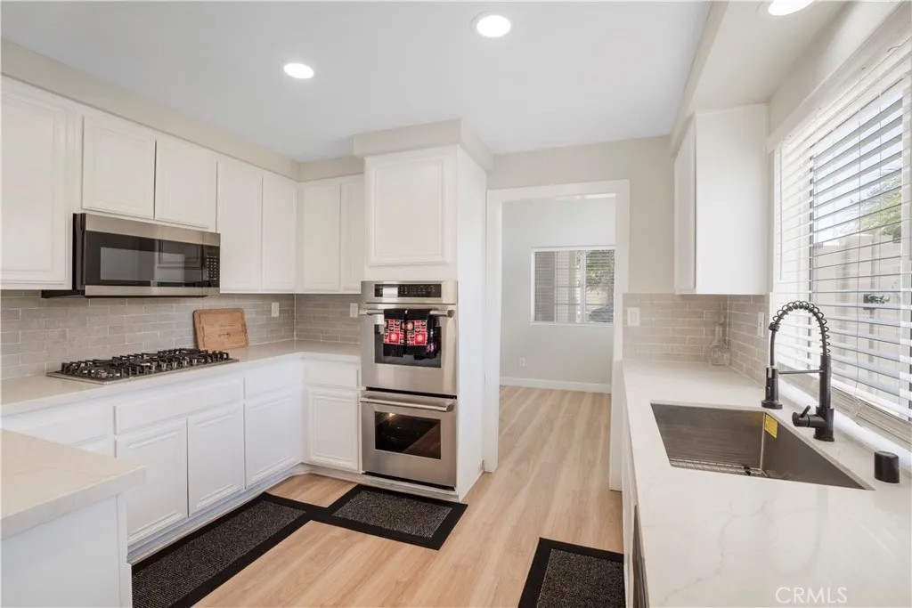 1336 Camino Rosaleen