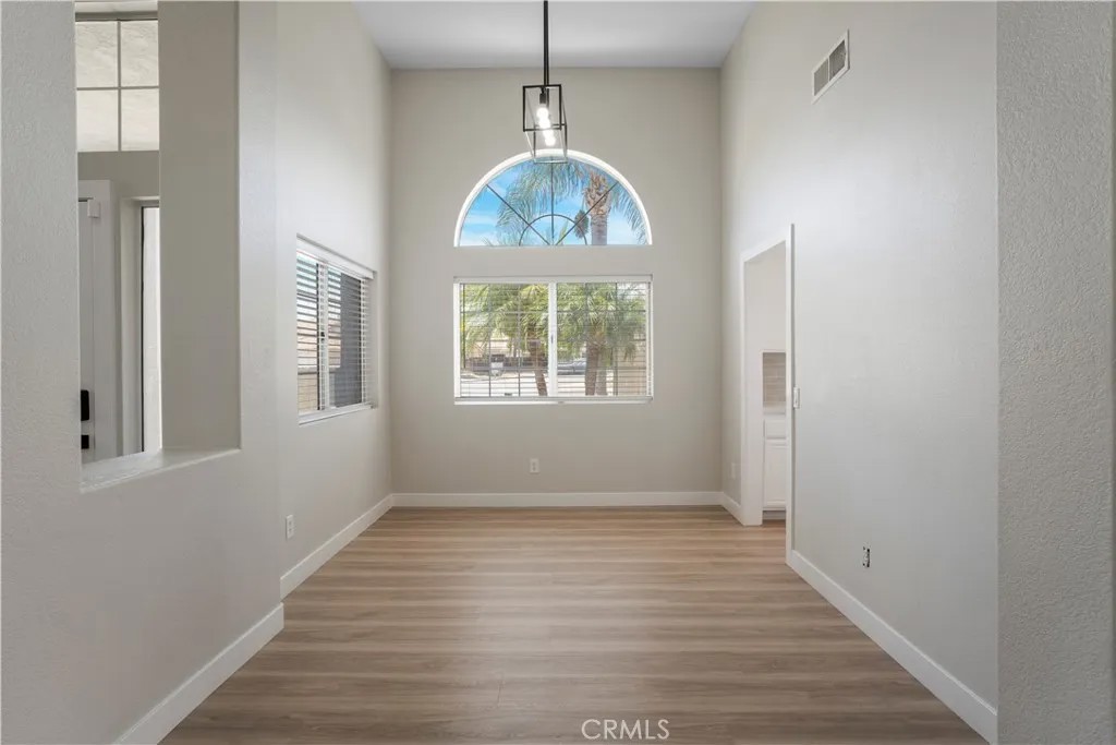 1336 Camino Rosaleen