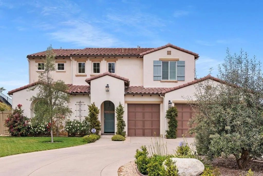 Photo of 1365 Vista Avenue, Escondido, CA 92026 (MLS # NDP2604757)