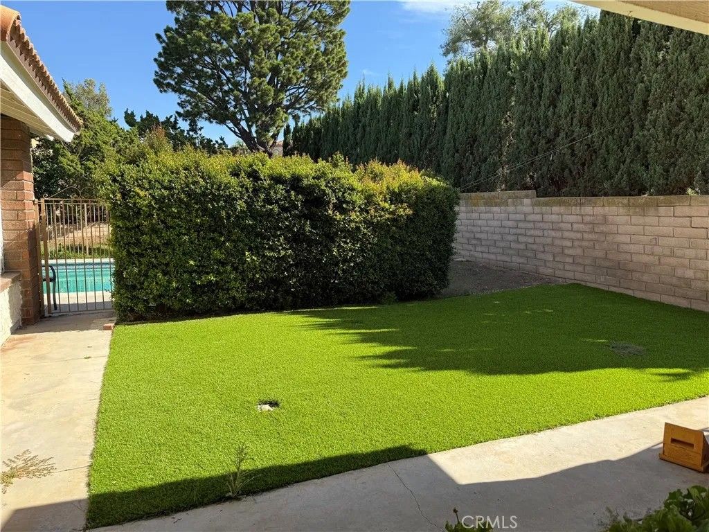 Photo of 3177 Hawkwood Rd, Diamond Bar, CA 91765 (MLS # CV25267792)