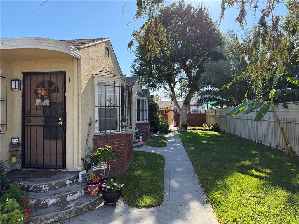 338 W Magnolia Street