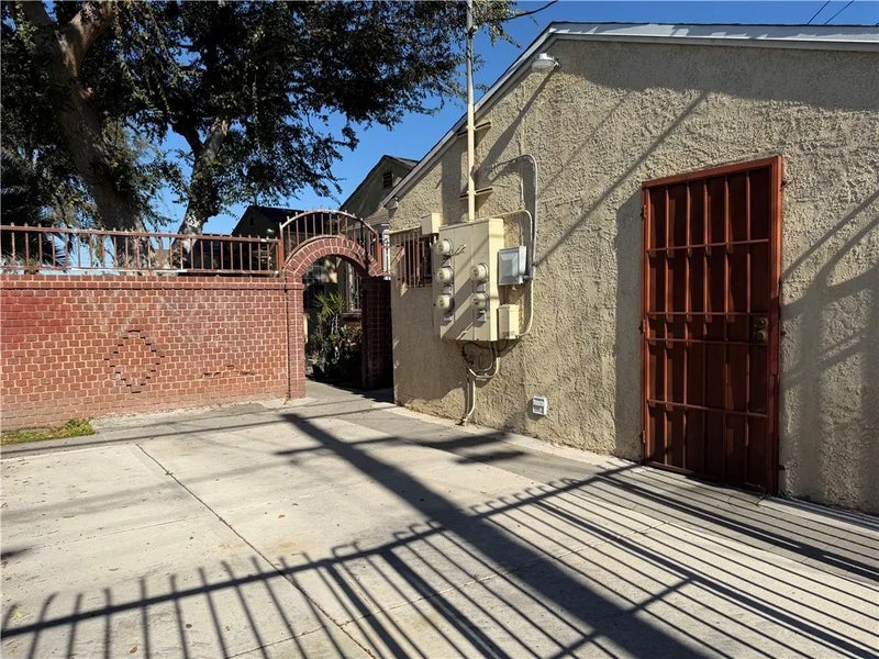 338 W Magnolia Street
