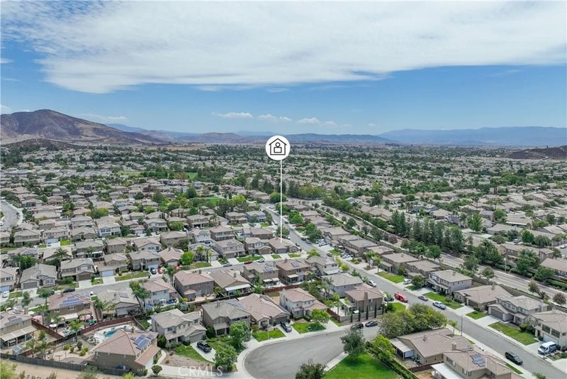 35672 Loggins Court