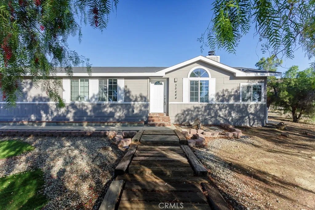 Photo of 35444 Astley Road, Acton, CA 93510 (MLS # SR26048287)