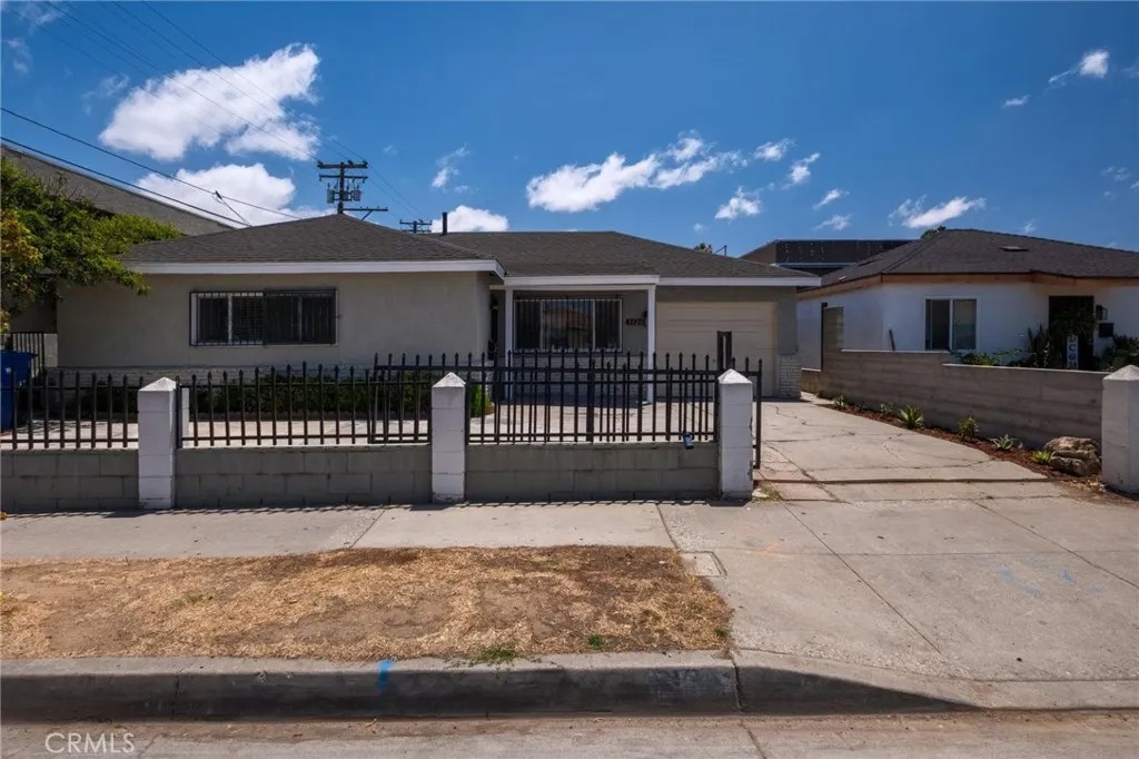3128 W 147th