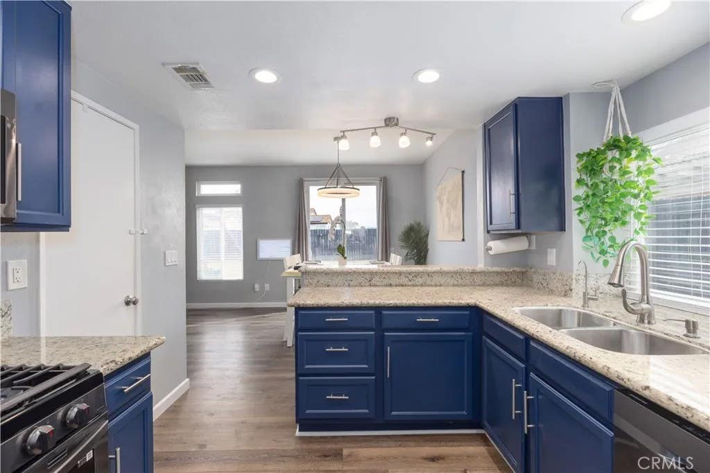 Photo of 39640 Rustic Glen Dr, Temecula, CA 92591 (MLS # SW26069722)