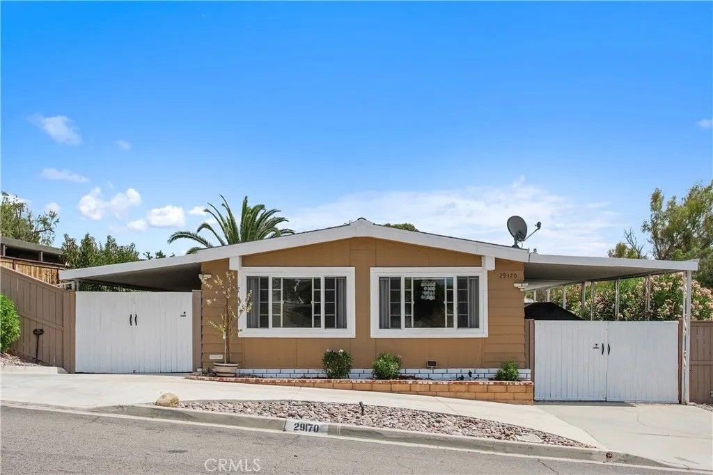Photo of 29170 Via Princesa, Murrieta, CA 92563 (MLS # SW25188914)