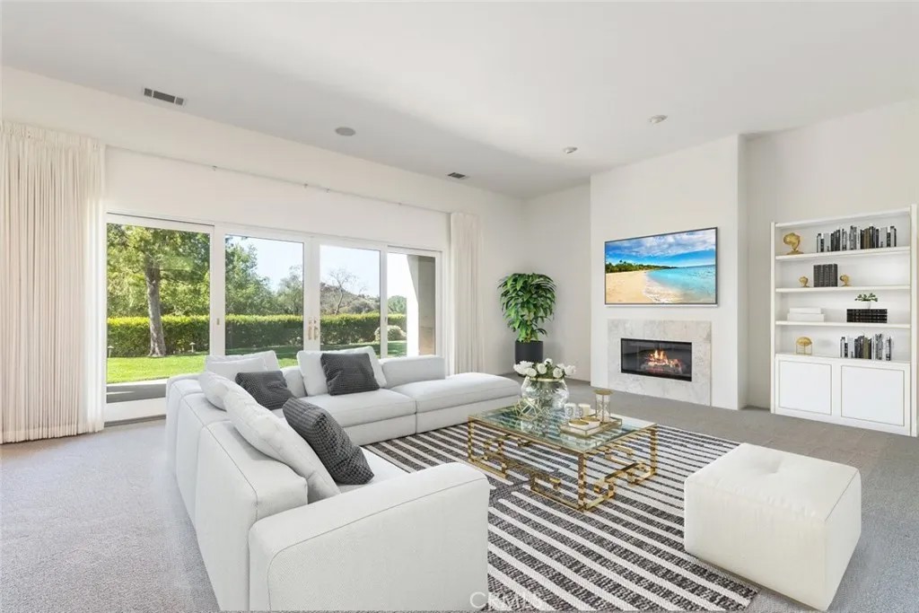20246 Avenida De Arboles