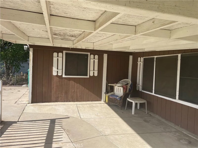 2432 Meadowbrook