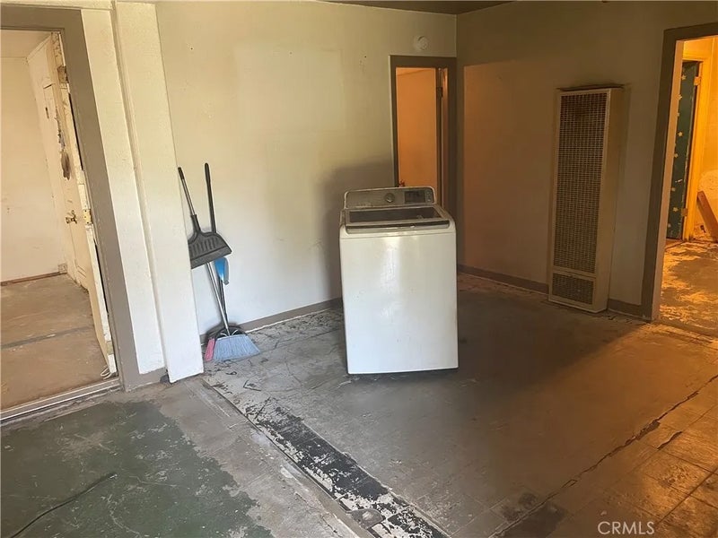 2432 Meadowbrook