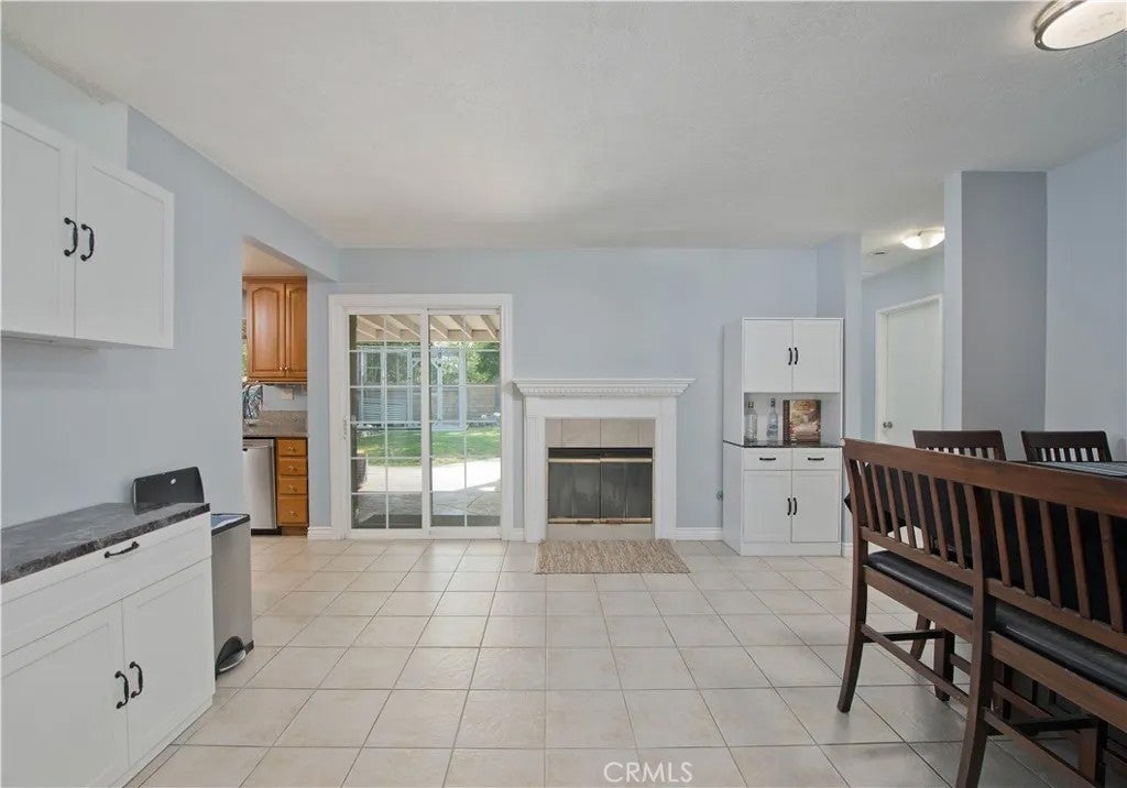 31910 Green Hill