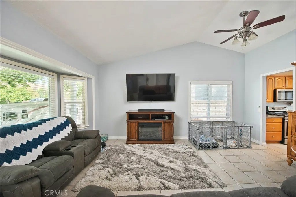 31910 Green Hill