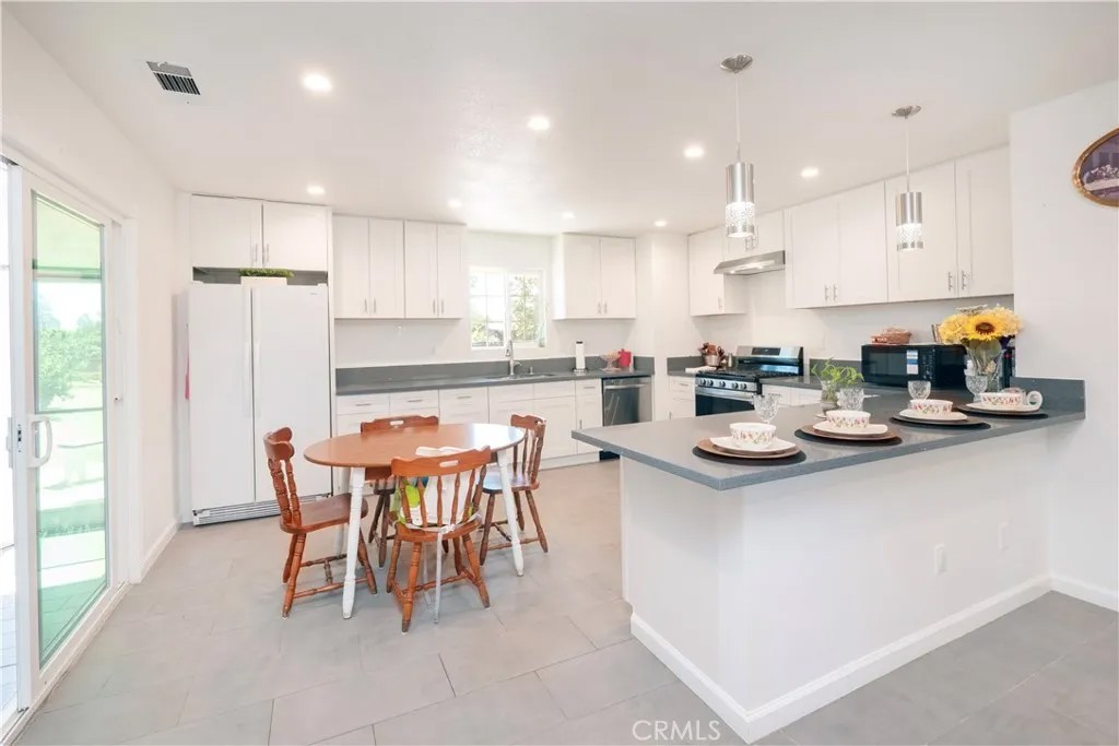 10707 Redwood