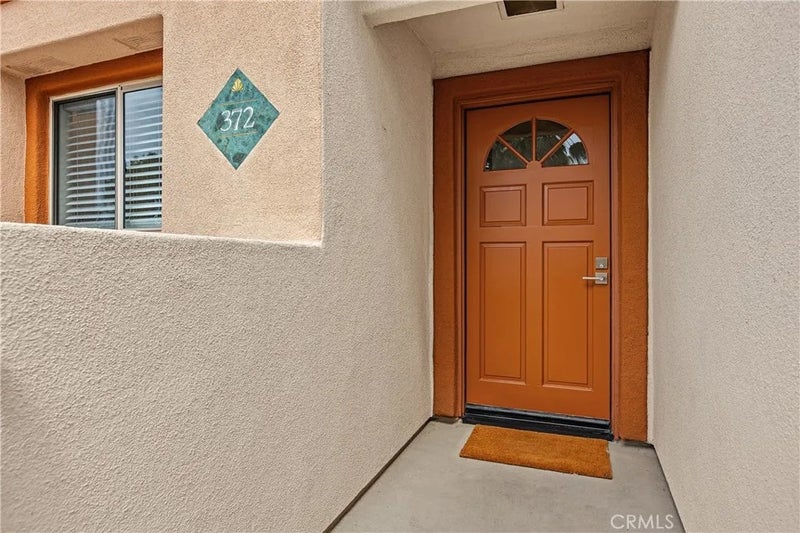 372 Villa Point Drive