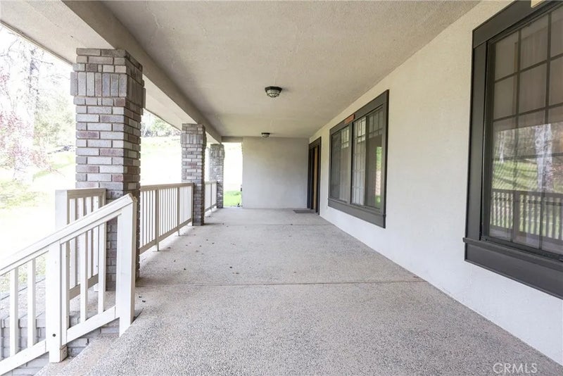 45344 S Oakview