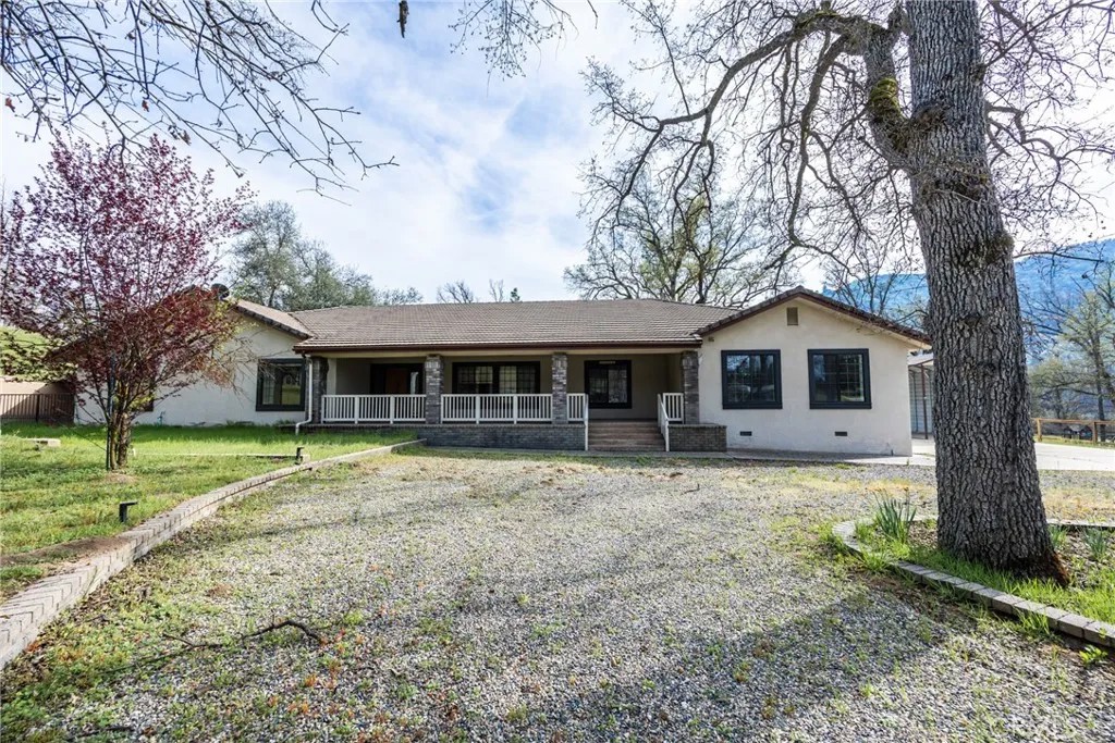 45344 S Oakview