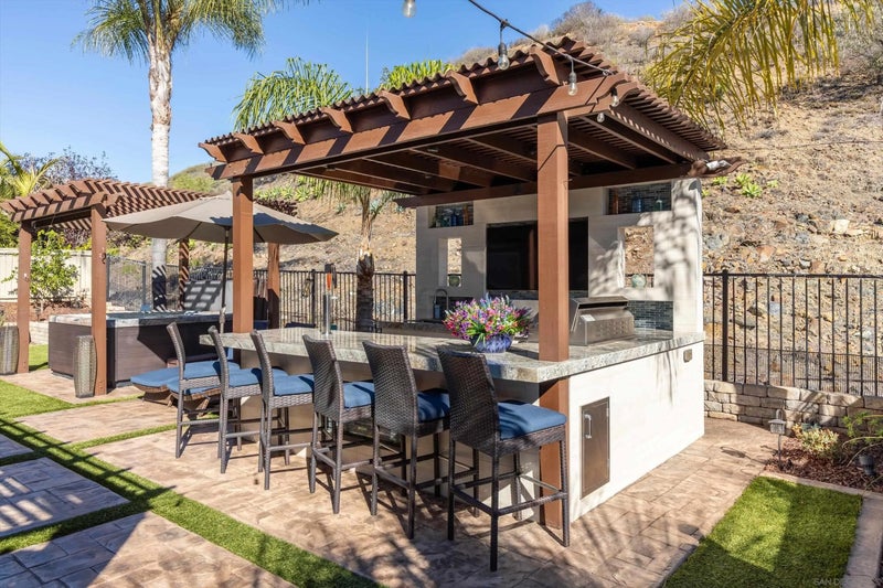 15993 Cayenne Ridge Rd