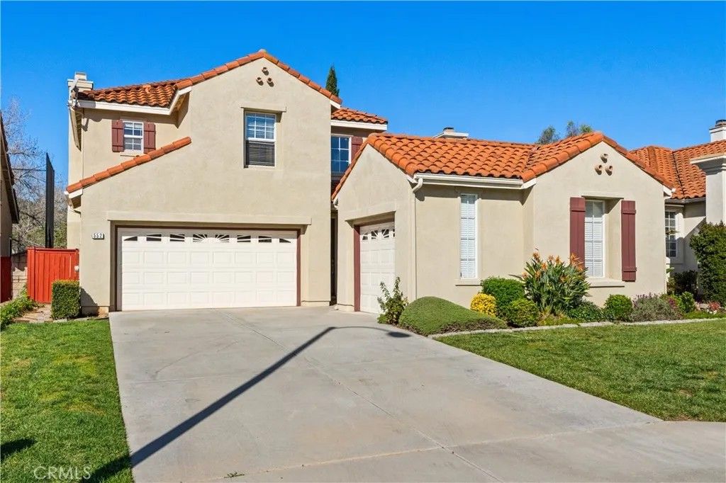 Photo of 552 Chesterfield Cir, San Marcos, CA 92069 (MLS # DW26047825)