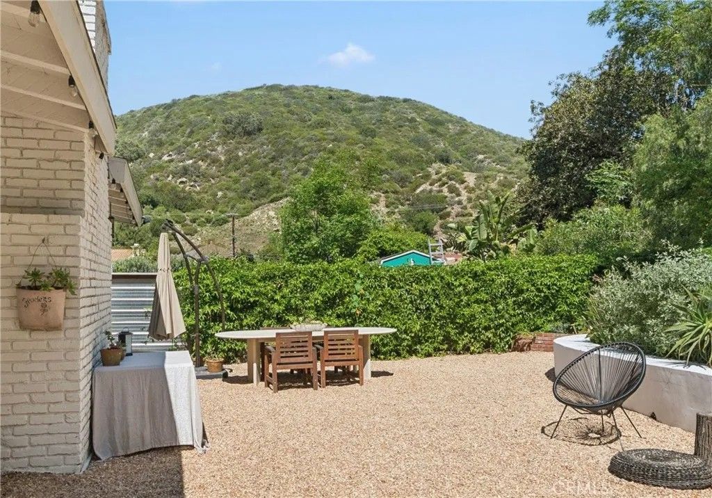 Photo of 1377 Lewellyn Dr, Laguna Beach, CA 92651 (MLS # NP26080503)