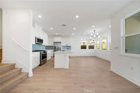 Tiny photo for 322 Proctor, Irvine, CA 92618 (MLS # OC25274981)