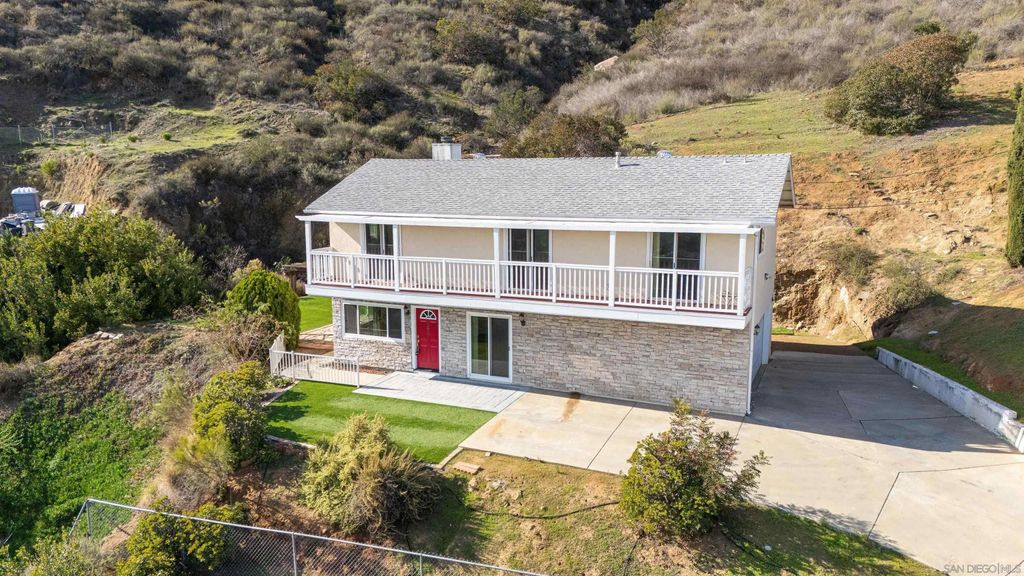 Photo of 11817 Altadena Rd, Lakeside, CA 92040 (MLS # 250045247)