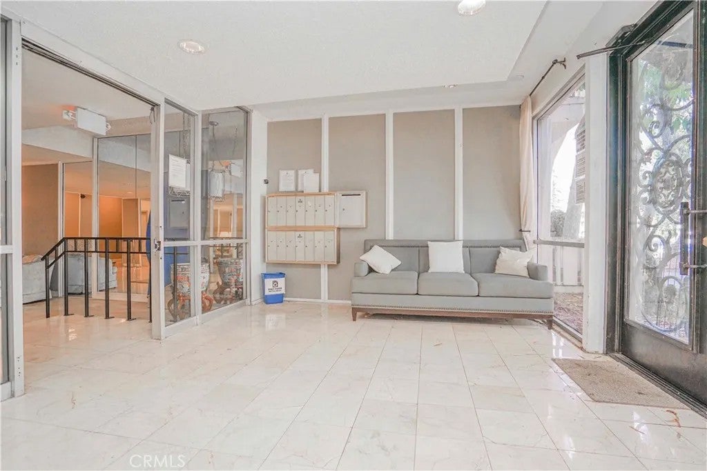 400 S La Fayette Park Pl #314